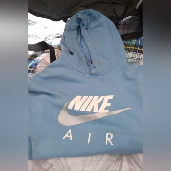 2021 Air Jordan 1's Black White and Tarheel Blue - Picture 5 of 5